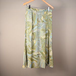 Feather Print Wrap Skirt in soft colours - 15.75" Waist - Size S/M